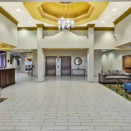 Holiday Inn & Suites Bolingbrook By Ihg Ngoại thất bức ảnh