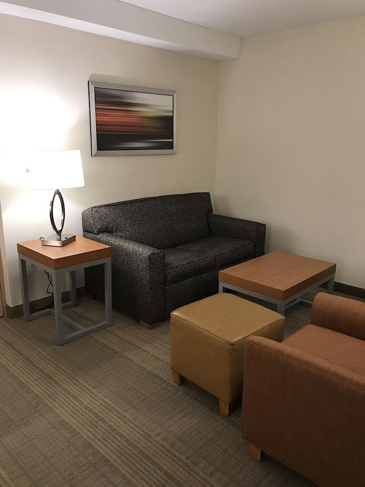Holiday Inn & Suites Bolingbrook By Ihg Ngoại thất bức ảnh